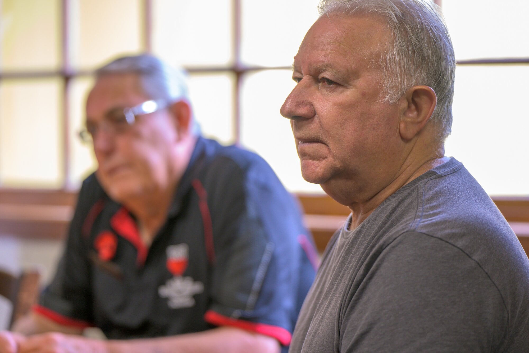  Morton Anderson and Duncan Poole discuss the closure of the Tauranga RSA.
