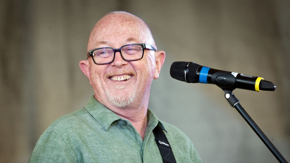 ‘It does change you’: Sir Dave Dobbyn opens up on Parkinson’s battle ‘It does change you’: Sir Dave Dobbyn opens up on Parkinson’s battle