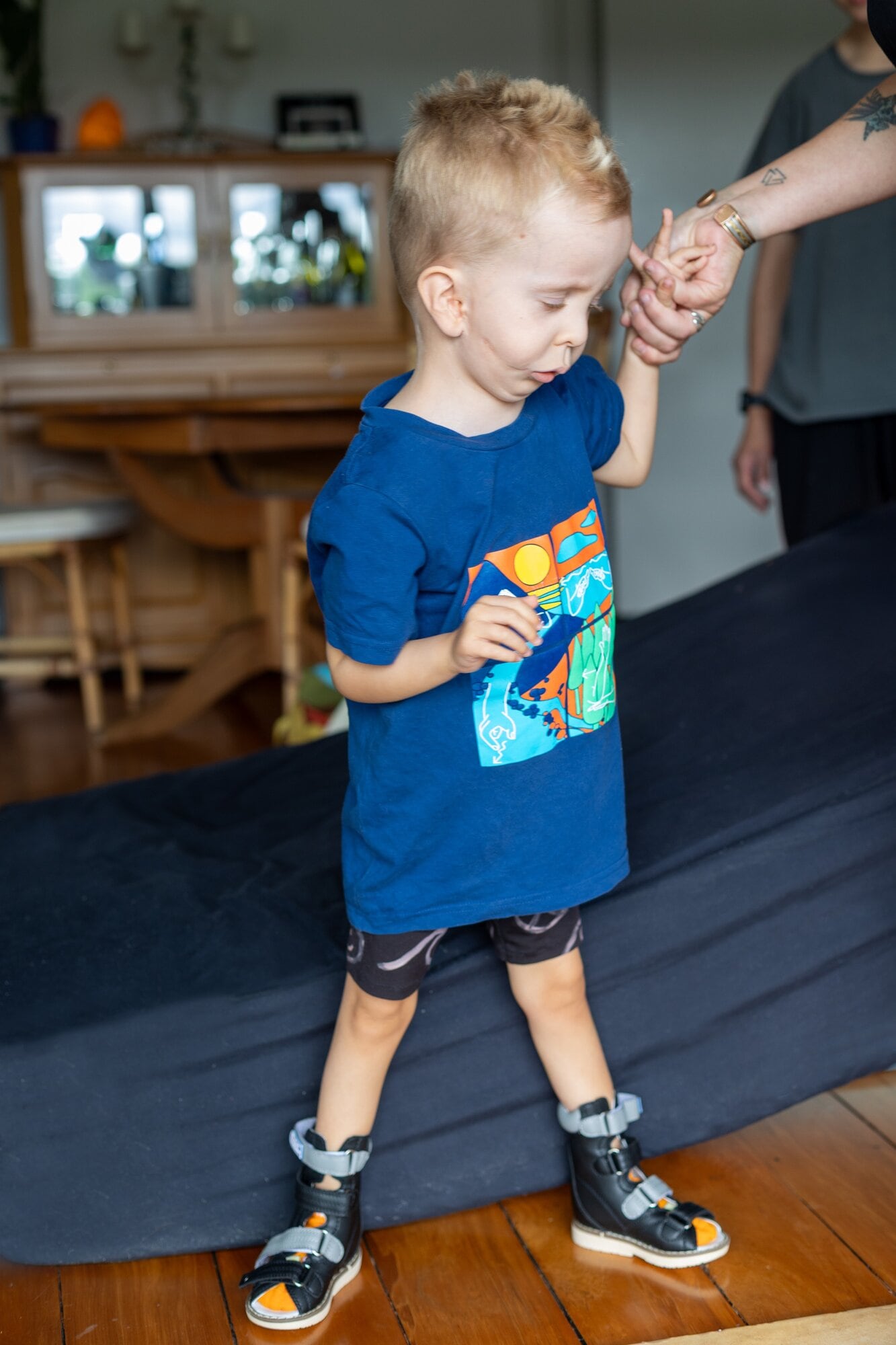  Five-year-old Blayde Arnold lives with Emanuel syndrome and has help with building muscle tone. Photo / Natalie Murdoch