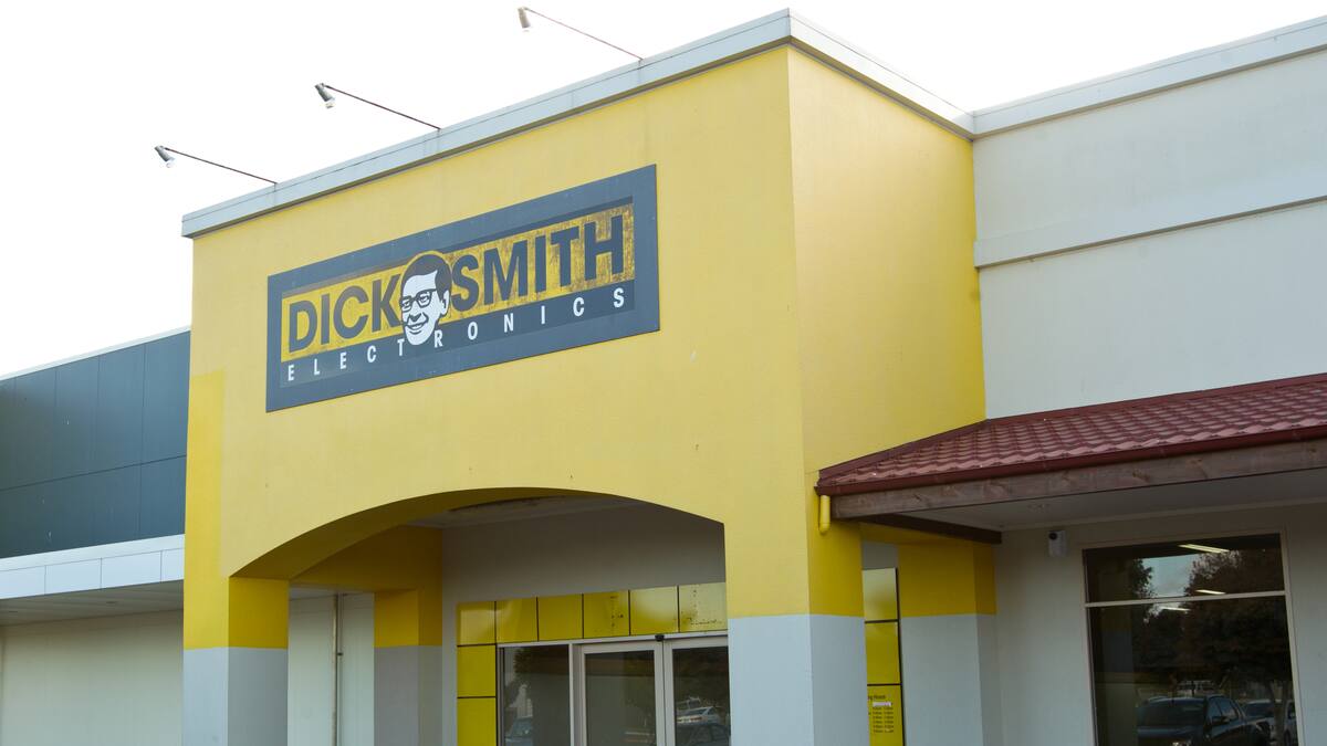 Heidy recommends best of Dick smith issan lexington sc Englishmansion femdom rapidshare