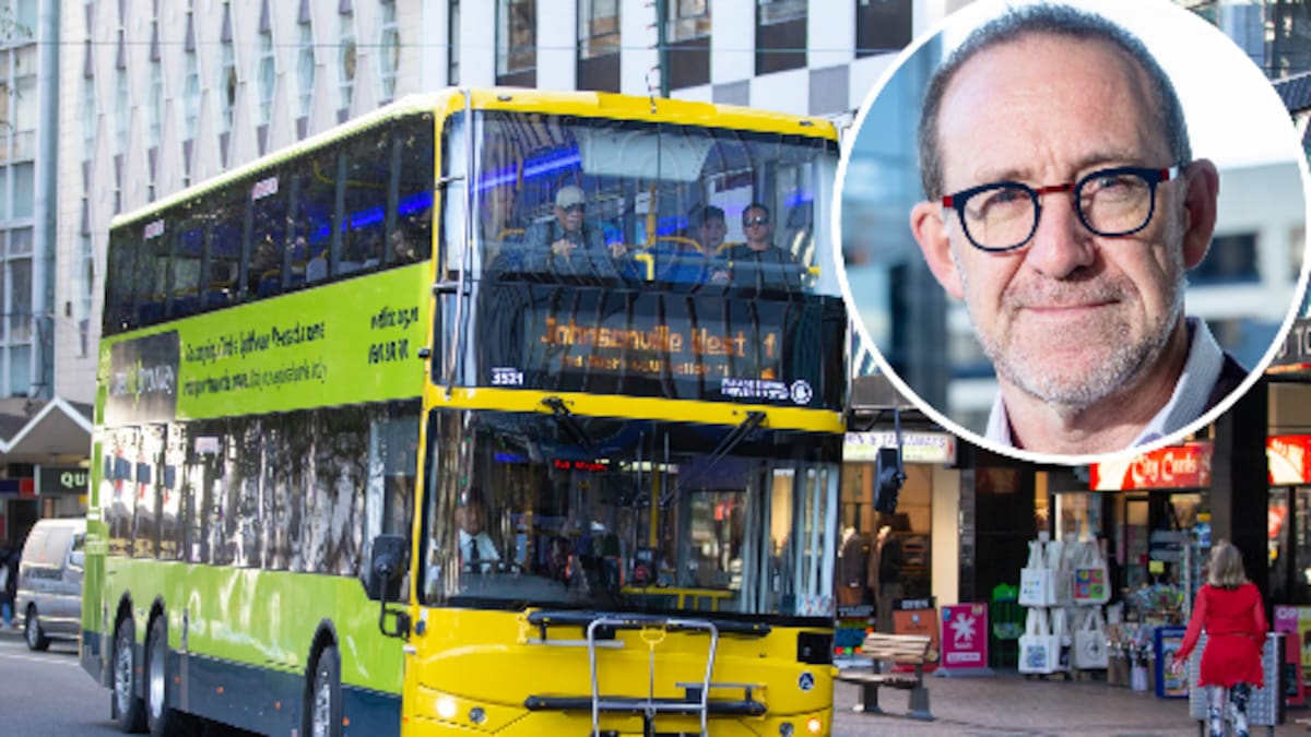 Wellington Mayoral candidate Andrew Little unveils key public transport policy Wellington Mayoral candidate Andrew Little unveils key public transport policy