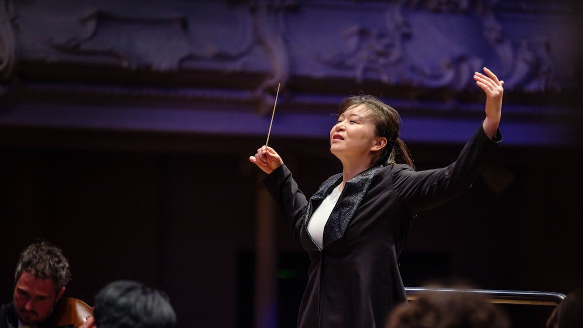 William Dart review: Teen violinist Chloe Chua stuns Auckland Town Hall with Philharmonia debut William Dart review: Teen violinist Chloe Chua stuns Auckland Town Hall with Philharmonia debut
