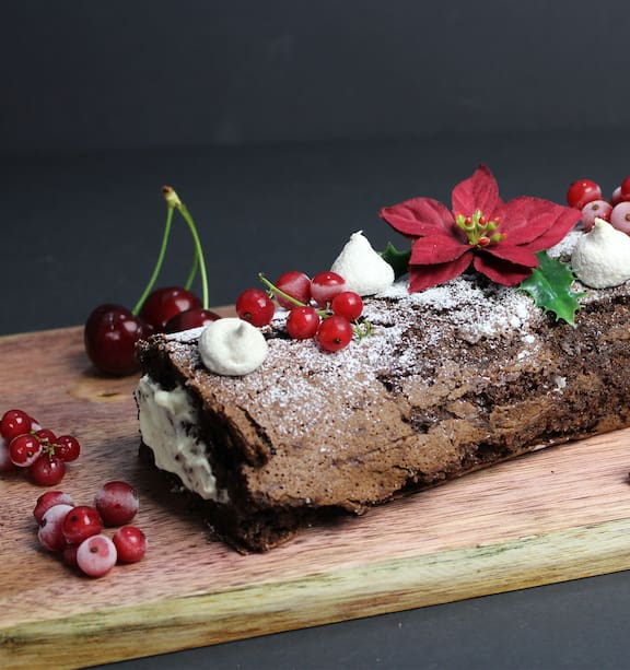 White Chocolate Yule Yule Log Cake Vegan Vegan Yule Log