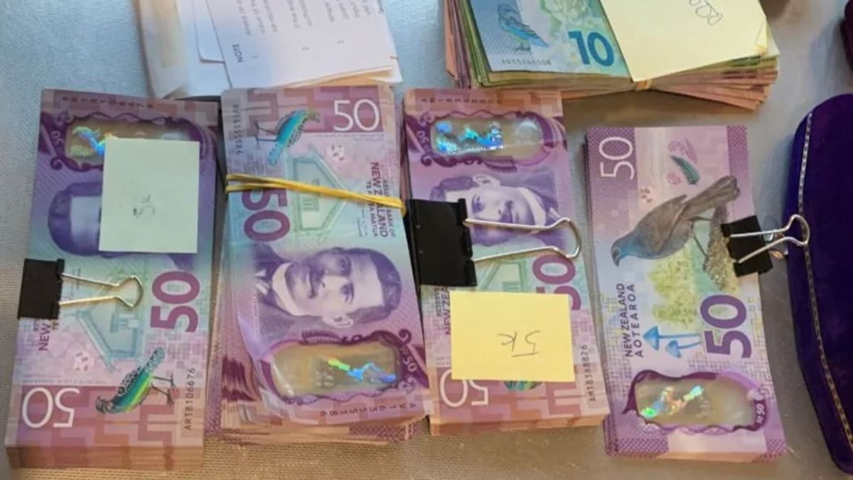 Man ordered to give up 0,000 he profited from illegal gambling, money laundering – NZ Herald Man ordered to give up 0,000 he profited from illegal gambling, money laundering – NZ Herald