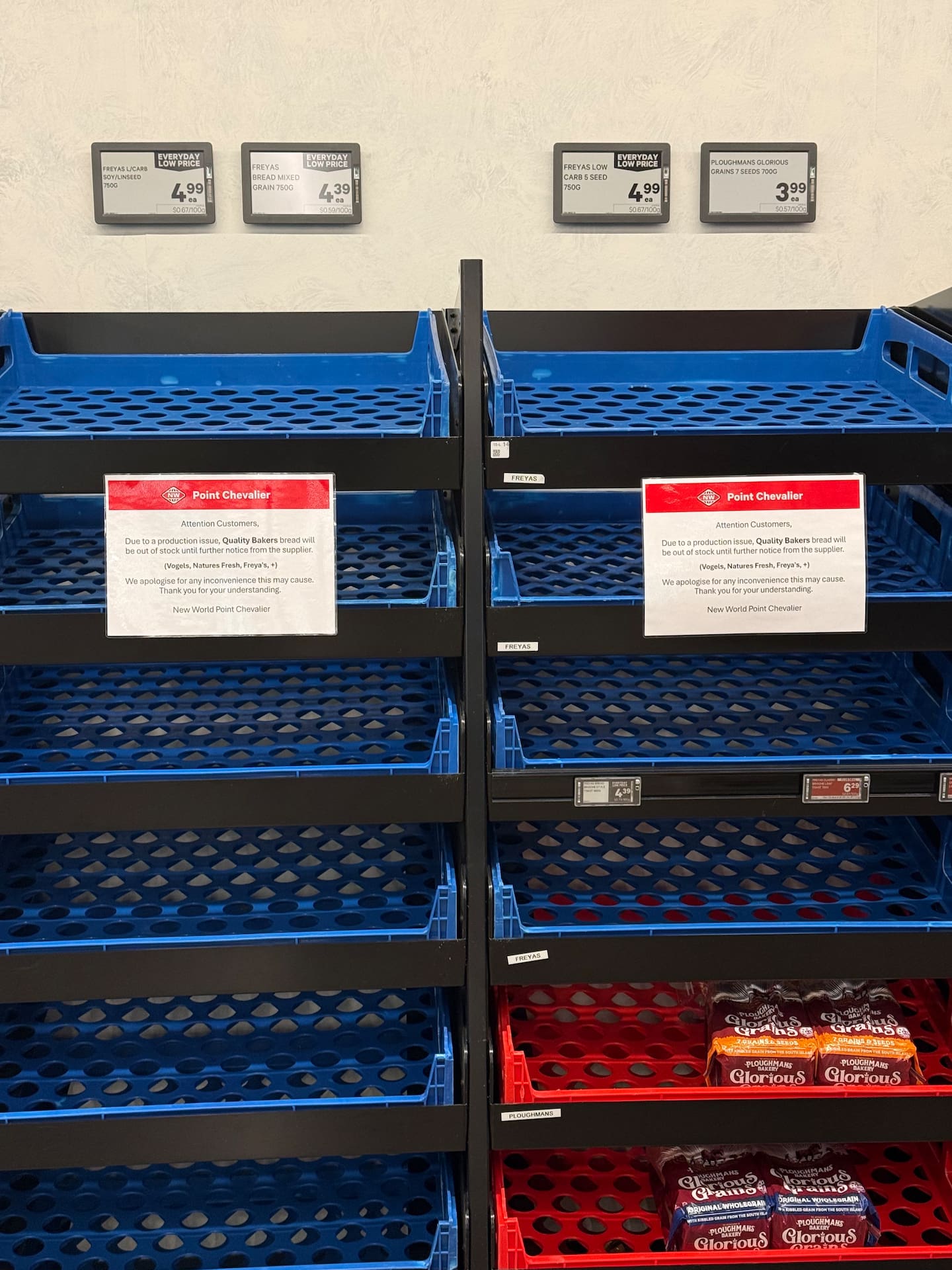 Many central Auckland supermarkets continued to report low bread stocks after a "production issue" at Goodman Fielder's Auckland bakery over the weekend. Photo / NZ Herald