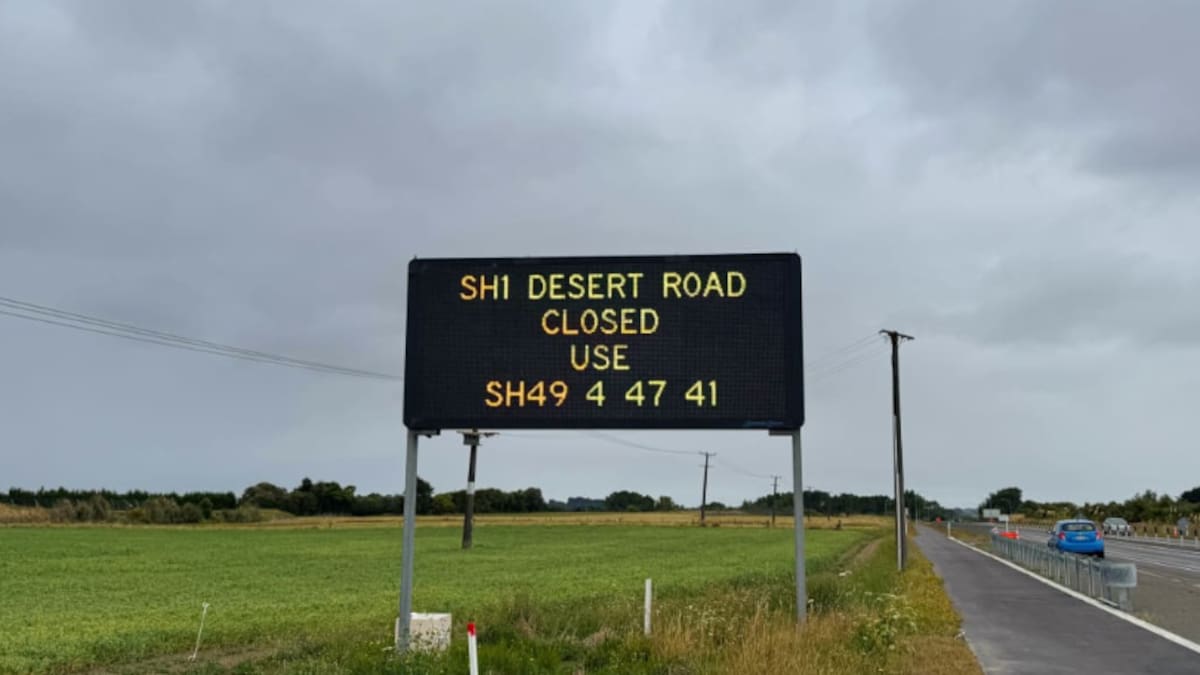 Unbelievabull! Small towns rocked by confusing sign Unbelievabull! Small towns rocked by confusing sign