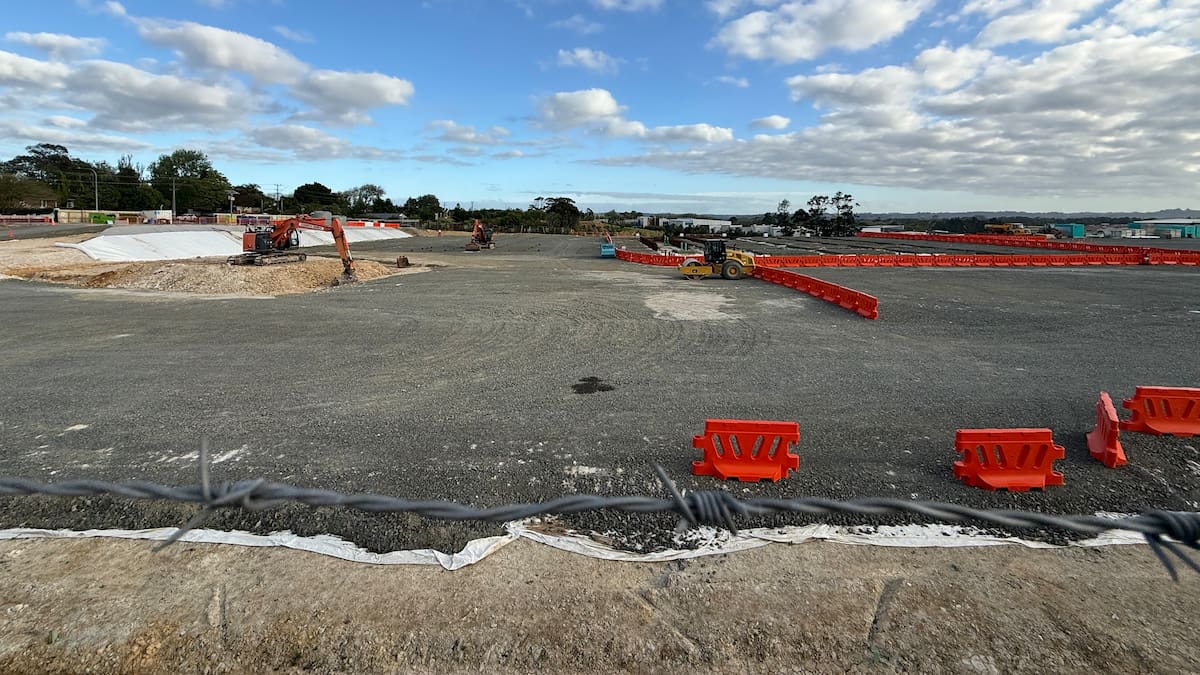 Tech Insider: Size of four rugby fields – Amazon buys more Auckland land Tech Insider: Size of four rugby fields – Amazon buys more Auckland land