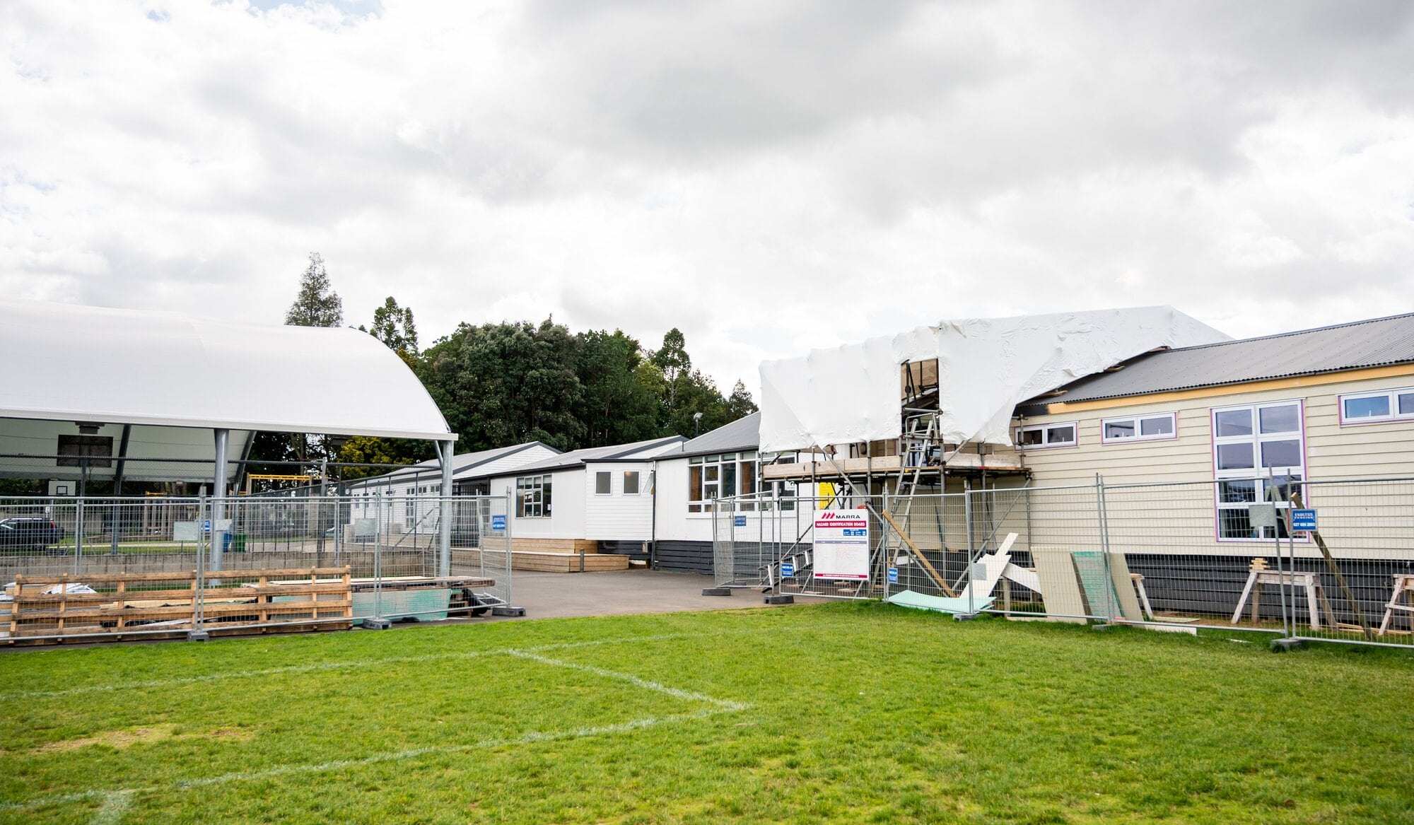  Construction at Ōtūmoetai Primary School involves replacing wall framing, cladding, roofs and gutters. Photo / Brydie Thompson