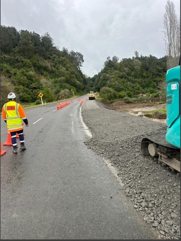  This photo shows the shoulder widening under construction. This is where traffic will be shifted. Photo / NZTA