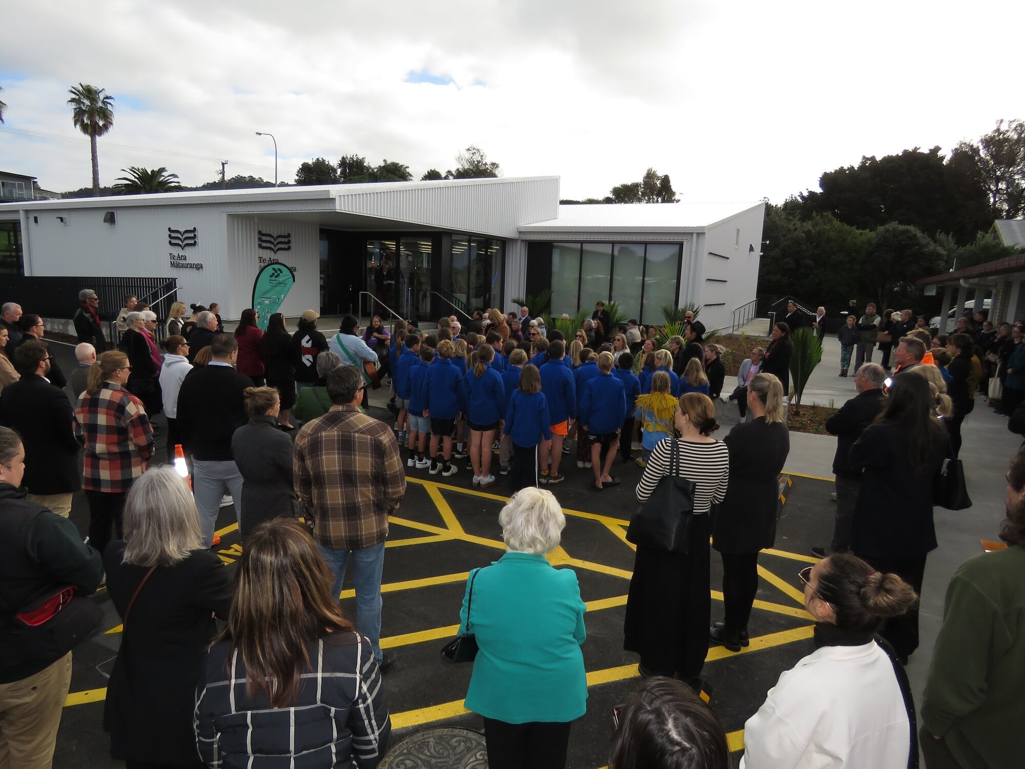  About 160 people gathered July 1 to open the $5m facility whose name, gifted by Te Whānau a Tauwhao hapū, means ‘The Pathway to Knowledge’. Photo / Merle Cave