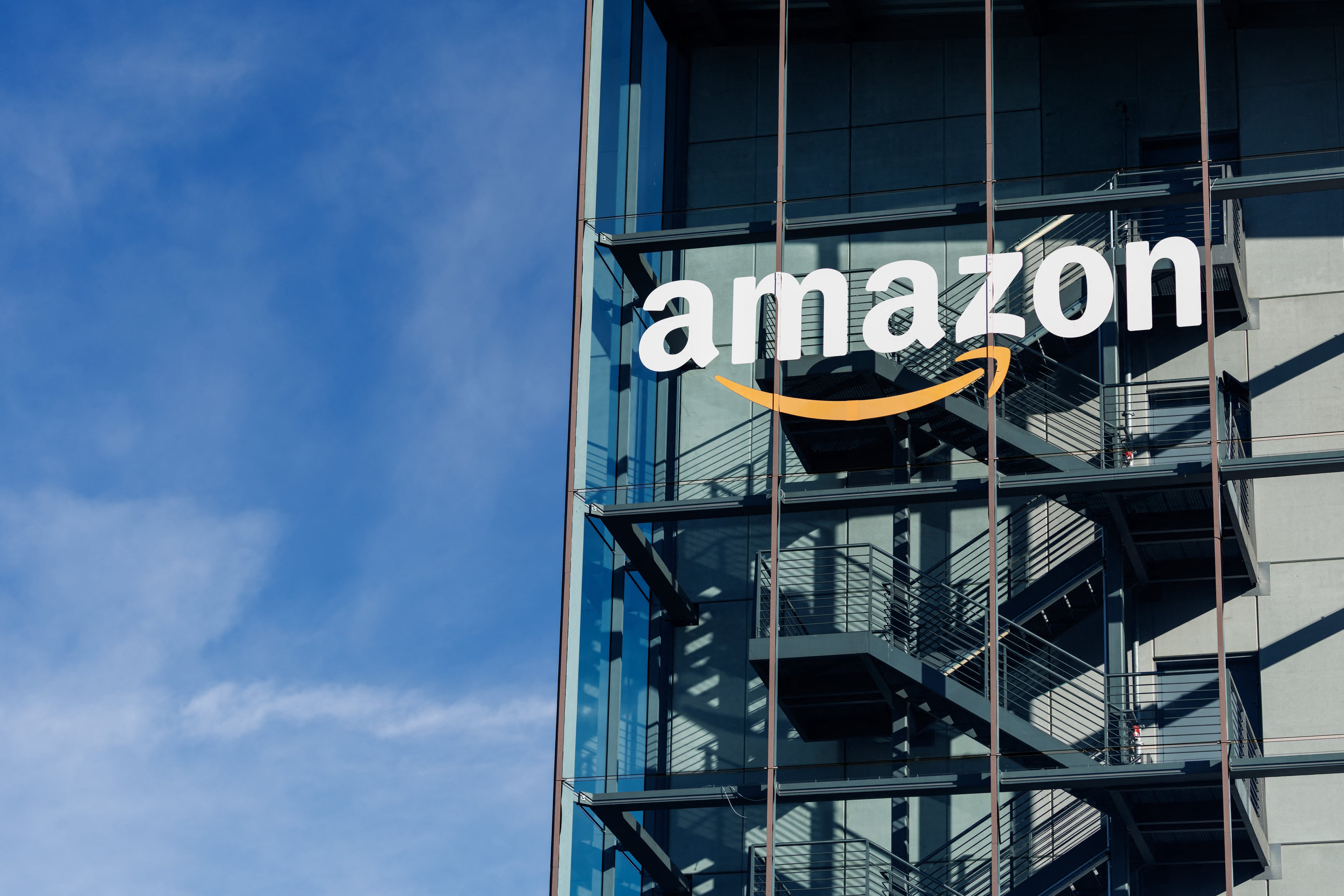 Amazon to cut 16,000 jobs worldwide - NZ Herald