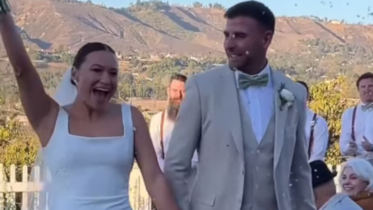‘A few hours of joy’: Football Ferns captain’s wedding days after home destroyed in LA fires ‘A few hours of joy’: Football Ferns captain’s wedding days after home destroyed in LA fires