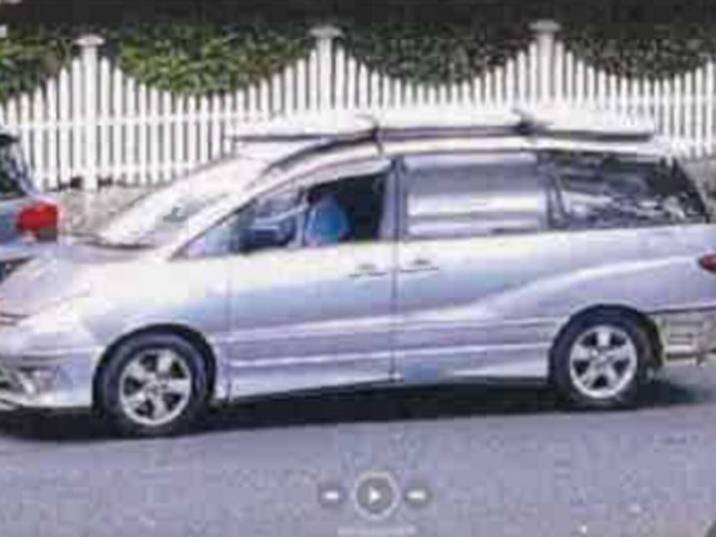 A photo of the vehicle driven by a man accused of performing an indecent act in front of an Auckland schoolgirl. Photo / NZ Police