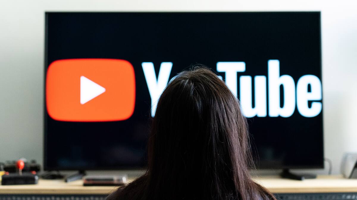 YouTube's unlikely rise: From Hollywood flop to top streaming service YouTube's unlikely rise: From Hollywood flop to top streaming service