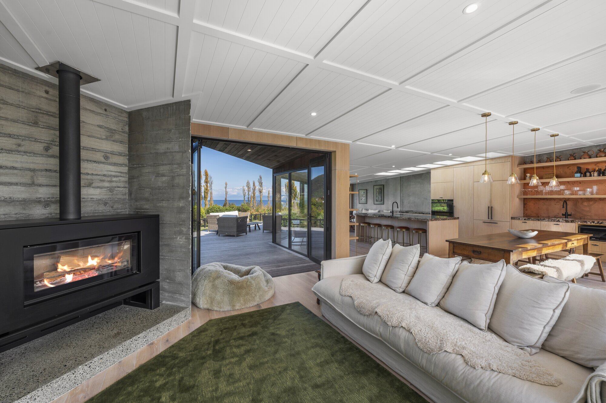  A new build in Kinloch, Taupō has won the Supreme House of the Year Over $1 million at the 2025 Bay of Plenty and Central Plateau Master Builders House of the Year Awards.
