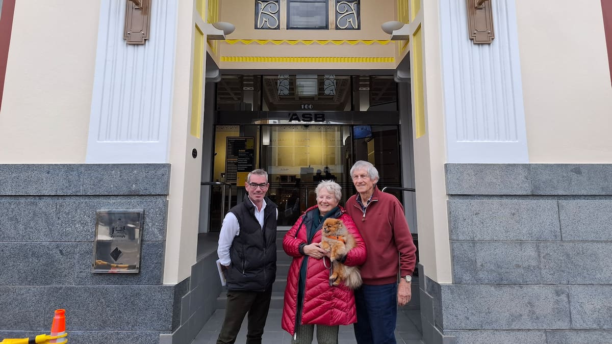One of Napier’s most prominent art deco buildings gets facelift One of Napier’s most prominent art deco buildings gets facelift