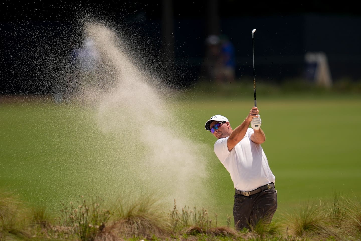 Ryan Fox hits from the bunker during the second round of the US Open at Pinehurst No 2. Photo / AP