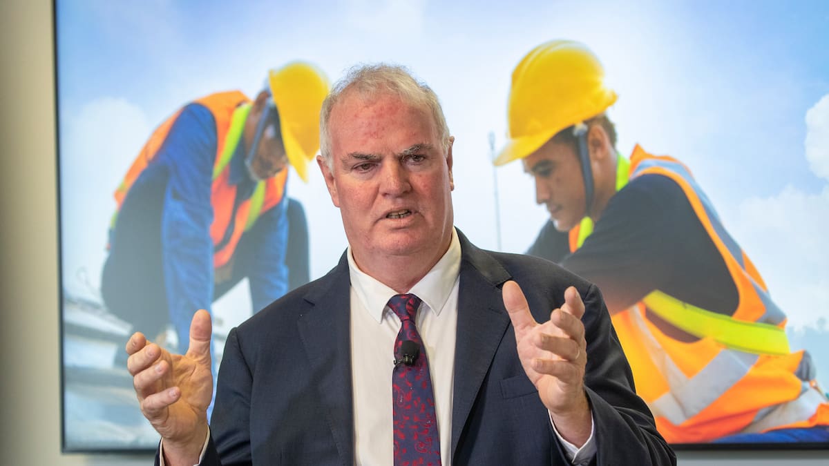‘Tell your friends’: Competition watchdog chairman defends advocacy of Uber rivals ‘Tell your friends’: Competition watchdog chairman defends advocacy of Uber rivals