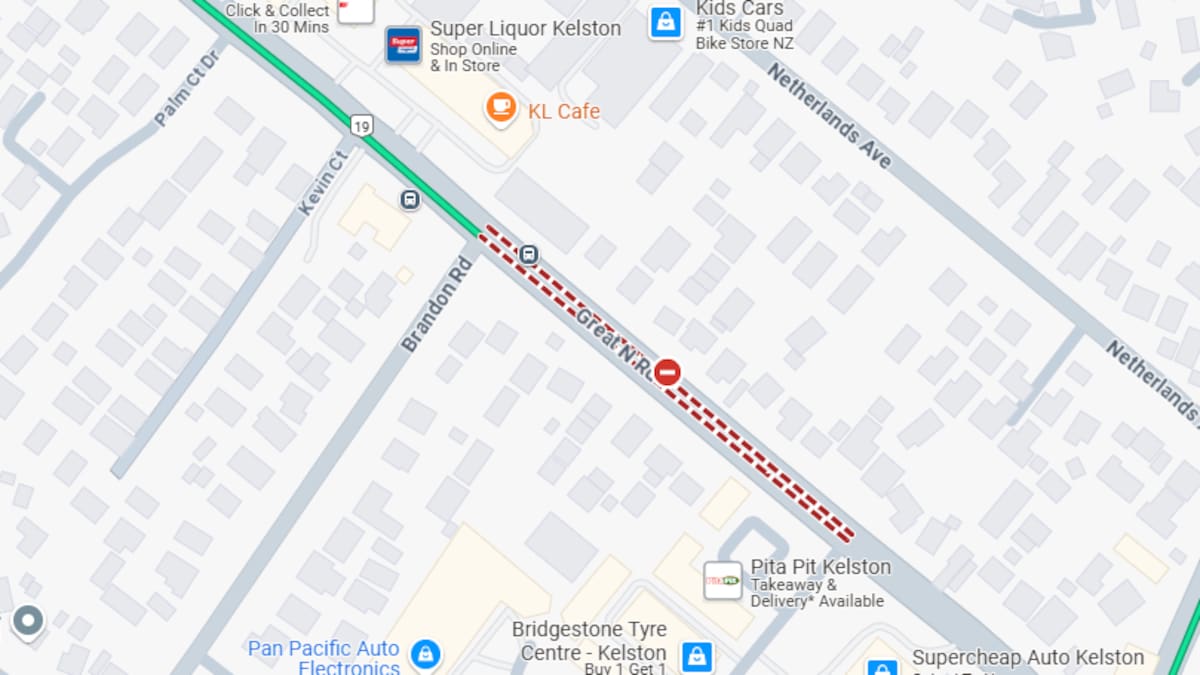 Serious crash closes Great North Rd in Auckland’s Glen Eden, diversions in place
