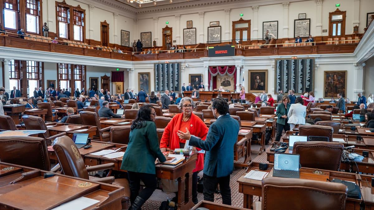 Texas Republicans advance redistricting maps, just as Trump wanted