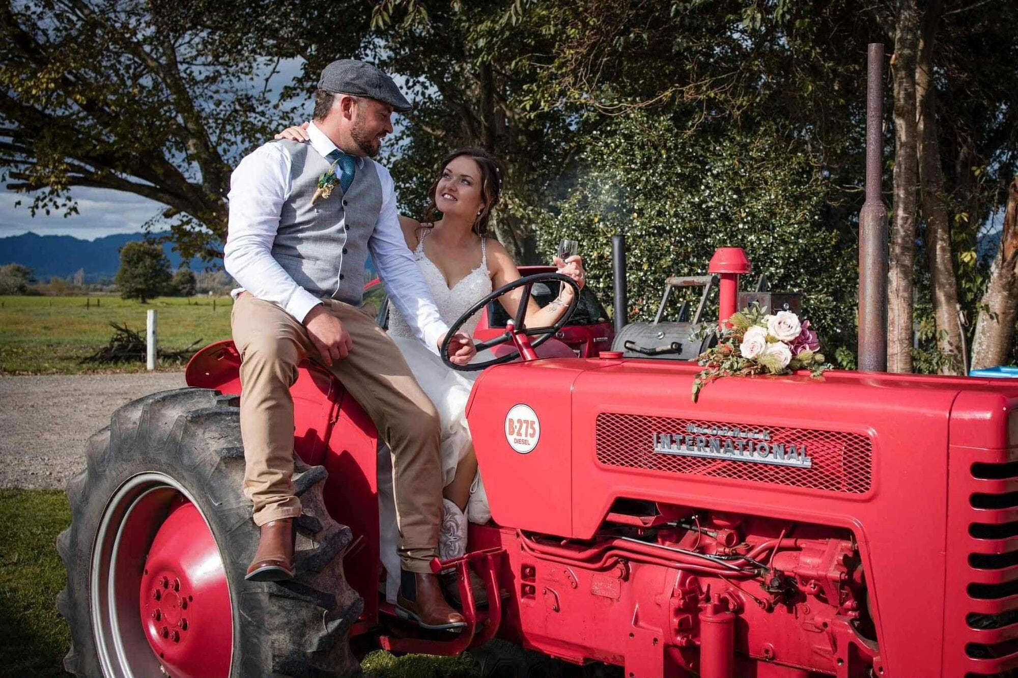  Galatea dairy farmers Pete and Gill Mannington on their wedding day. Photo / Supplied