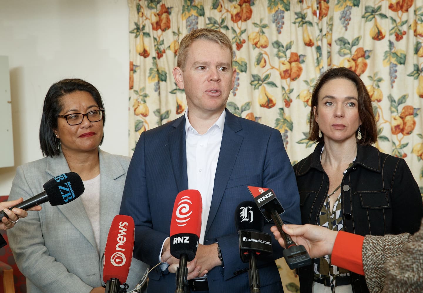 Ginny Andersen (right) has remained a senior Labour MP while in the Opposition. Photo / Mark Mitchell