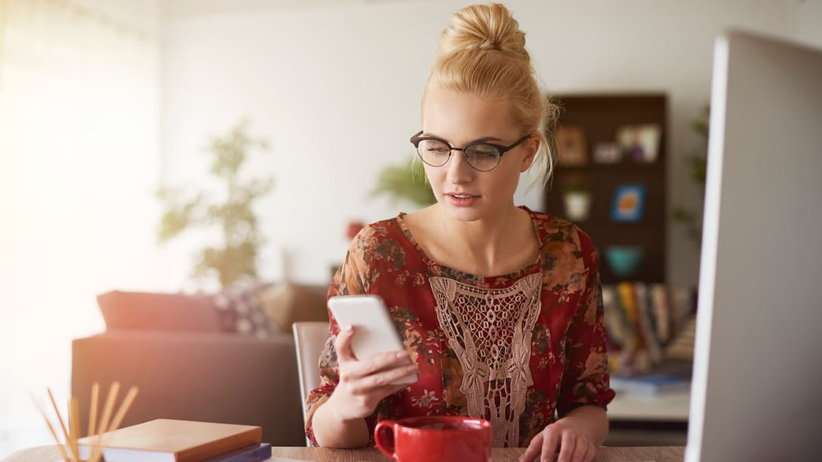 Social media etiquette: Should you follow your boss? Social media etiquette: Should you follow your boss?