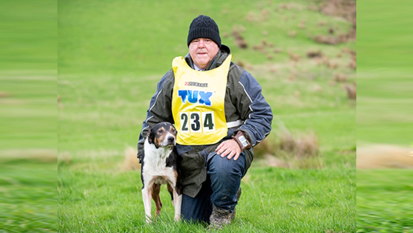 Neil Evans and Tess, of Omihi, won the short head and yard at the 2023 New Zealand Sheep Dog Championships. Photo / Kayla McKenzie Photography
