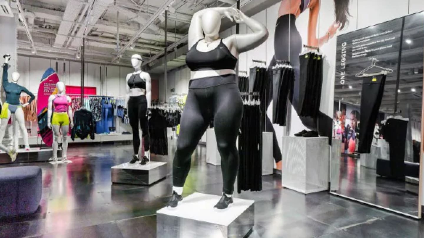 Nike onehunga dress 2024 smart