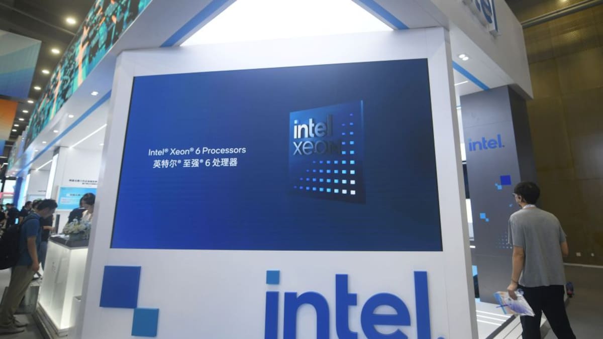 Intel posts .9b revenue, cuts 15% of workforce for agility Intel posts .9b revenue, cuts 15% of workforce for agility