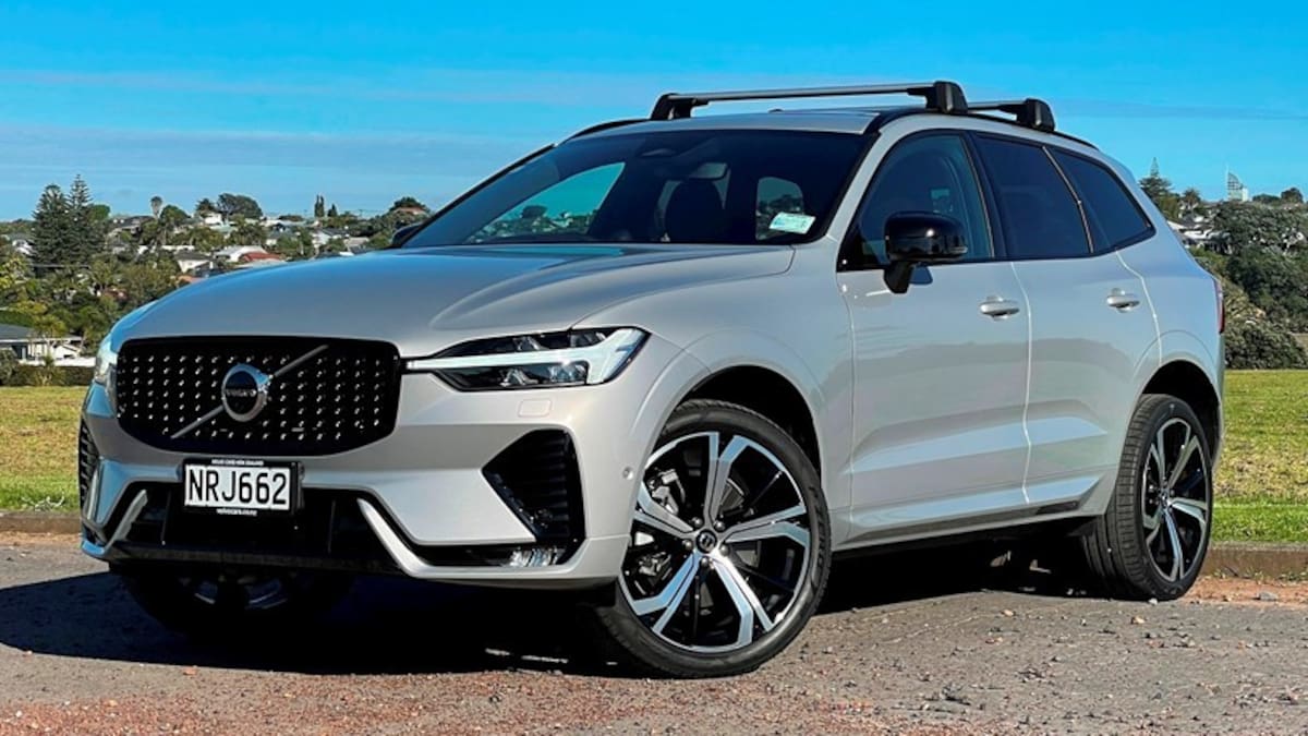 Vax the Nation - Dr. J & Randa - NZ Herald