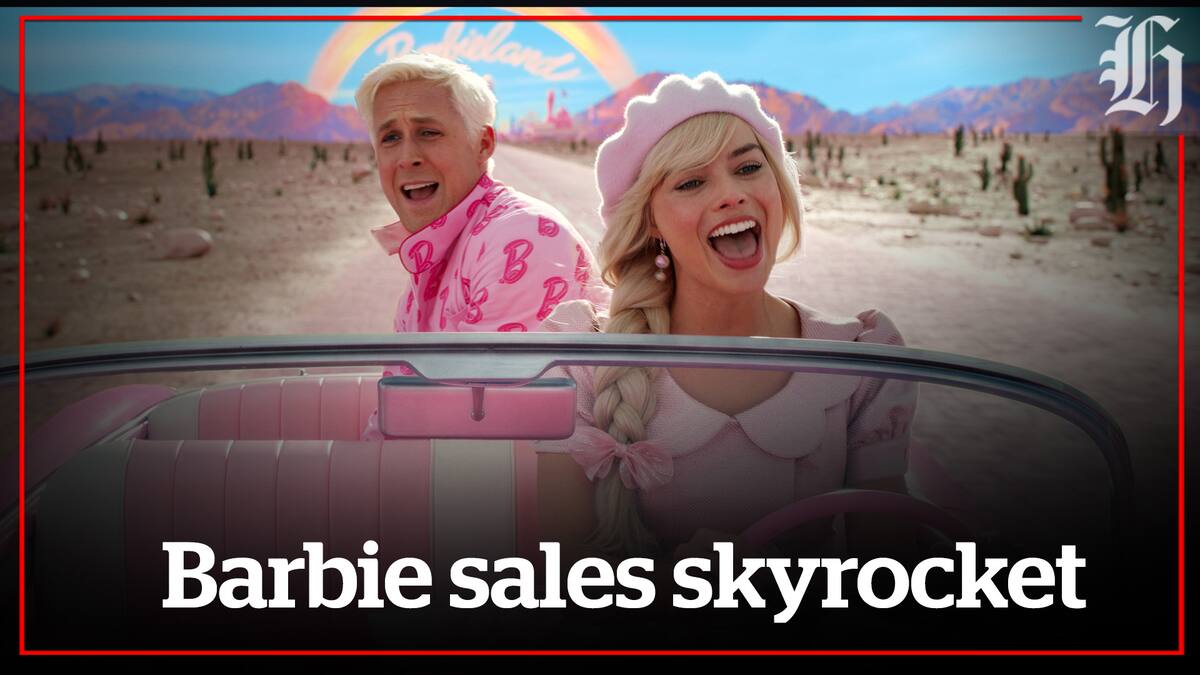 Margot Robbie New Barbie Movie 2018 Margot Robbie's Barbie Salary