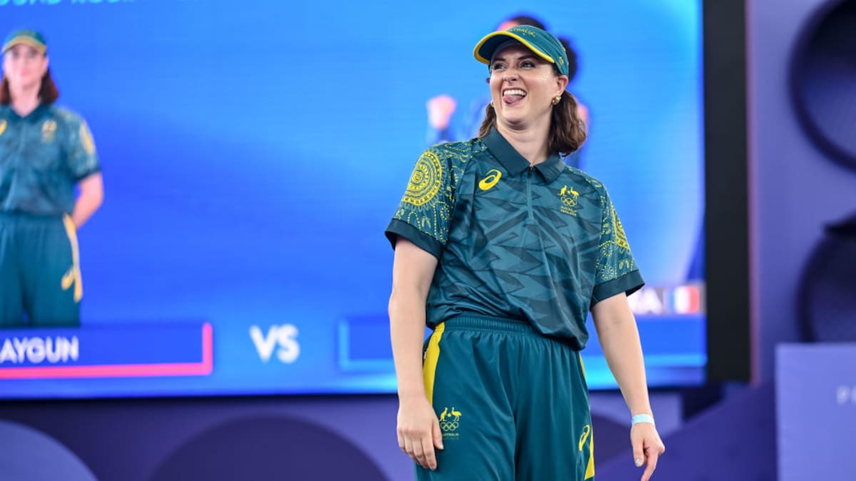 'Good on her': Aussie PM defends under fire breakdancer 'Raygun' 'Good on her': Aussie PM defends under fire breakdancer 'Raygun'