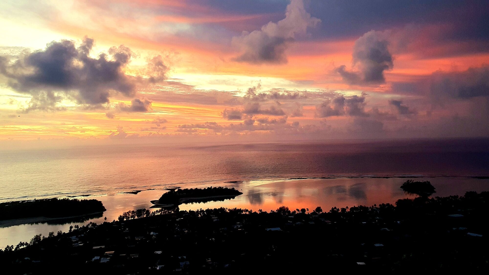  Sunrise from Arore Mountain. Photo / Debbie Griffiths