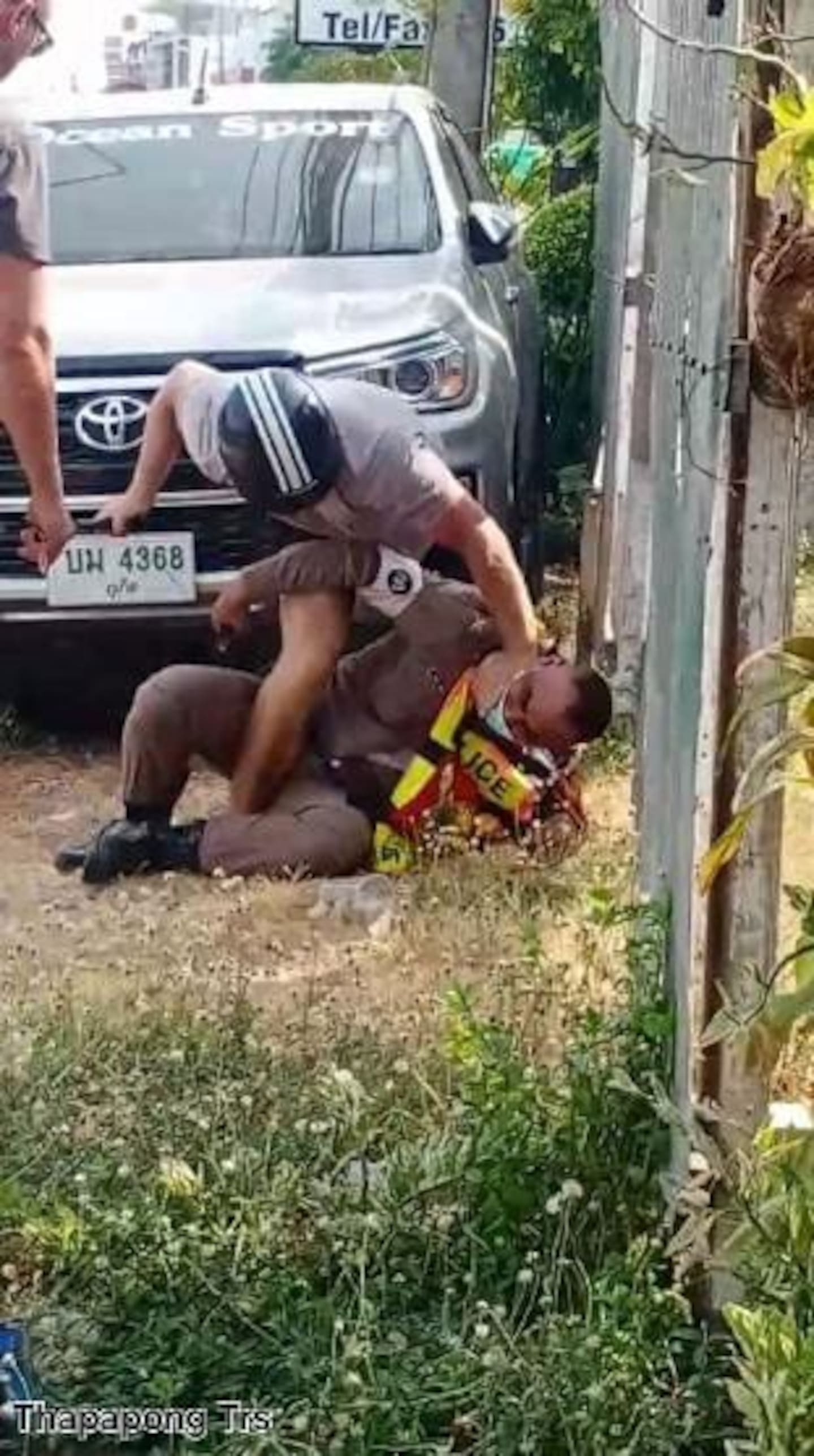 Two New Zealanders have been arrested in Thailand after they arrested a local police officer in Phuket. Photo / Thapapong Trs
