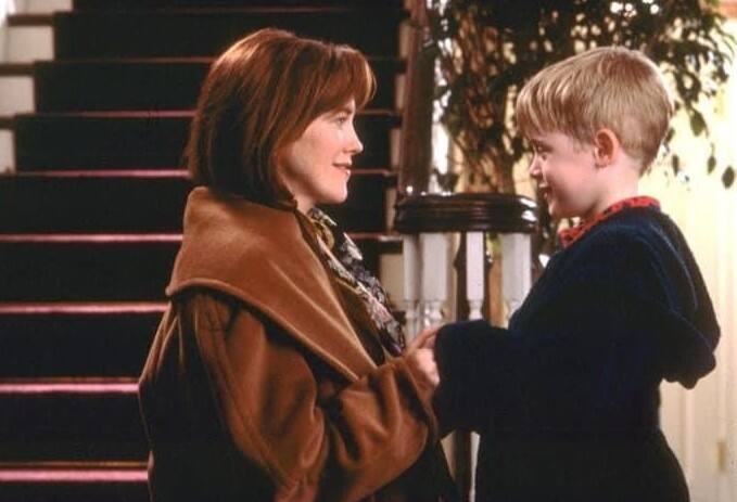 Catherine OHara : Stars pay tribute after Home Alone actor dies aged 71