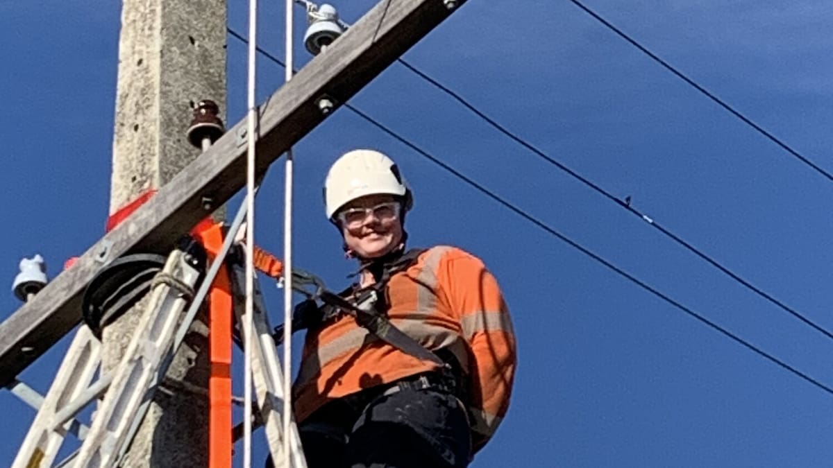 Hastings woman powers New Zealand communities in electrical trade