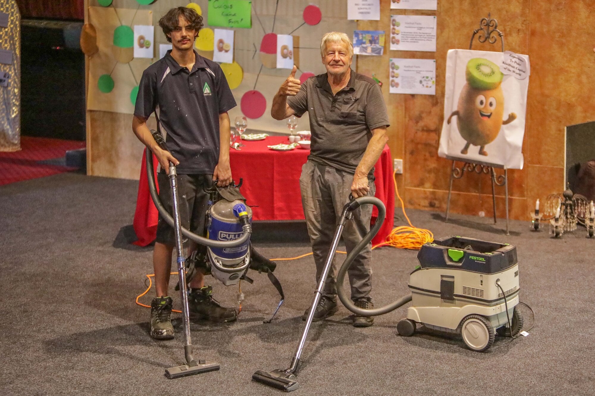 Helpers, Kahu and Bill on the job. Photo / Kelly O’Hara