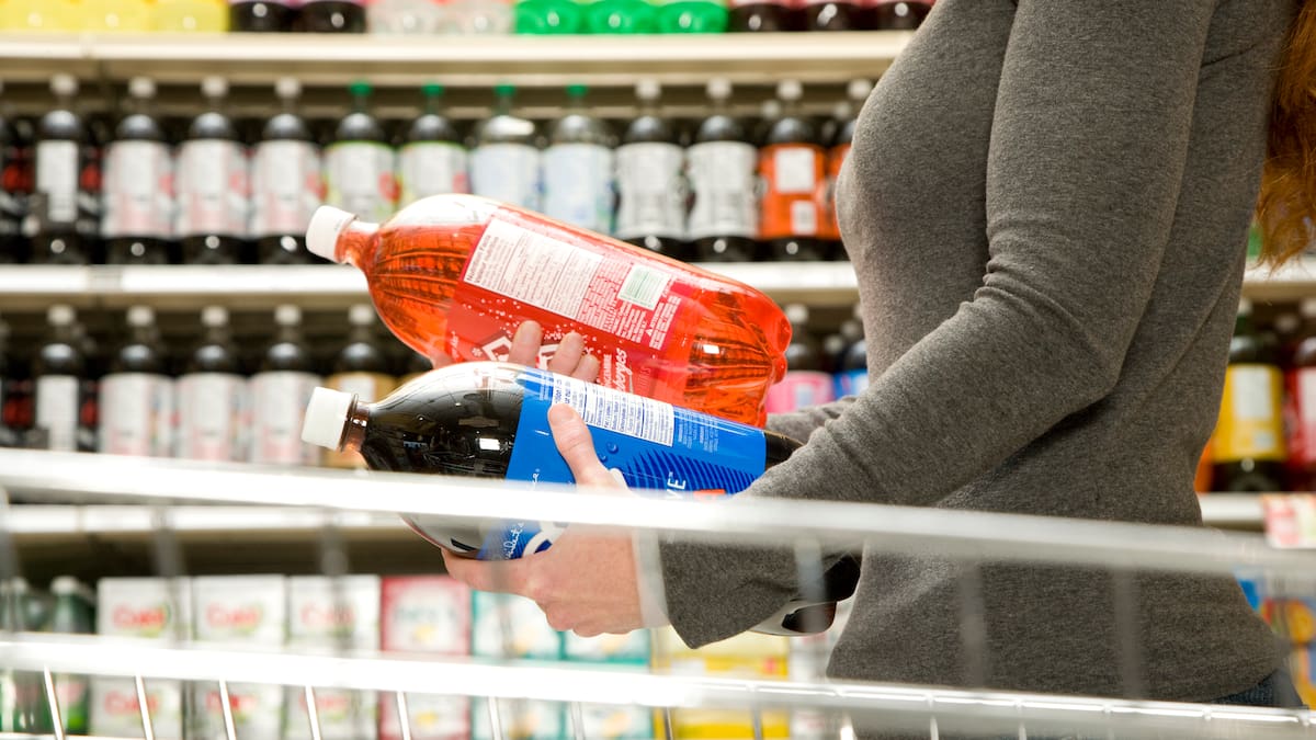 I was drinking 28 litres of fizzy drinks per week – this is why I quit I was drinking 28 litres of fizzy drinks per week – this is why I quit