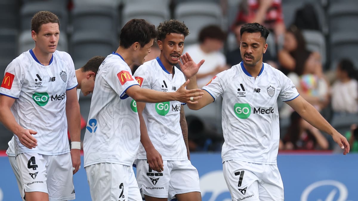 Auckland FC return to top of A-League with last-gasp winner against Western Sydney Auckland FC return to top of A-League with last-gasp winner against Western Sydney