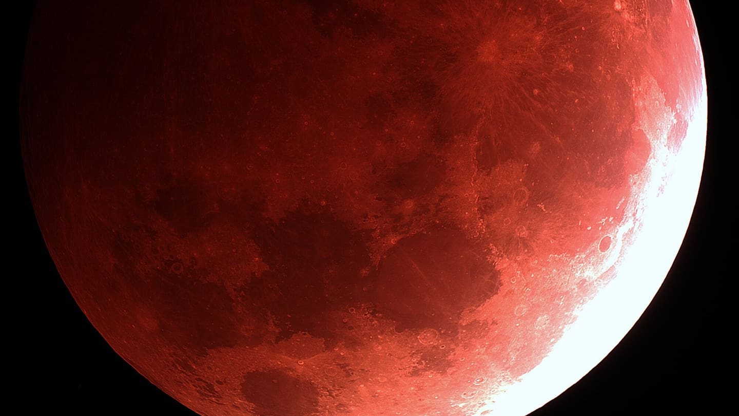 A lunar eclipse resulting in a blood moon. Photo / Jeff Morgan