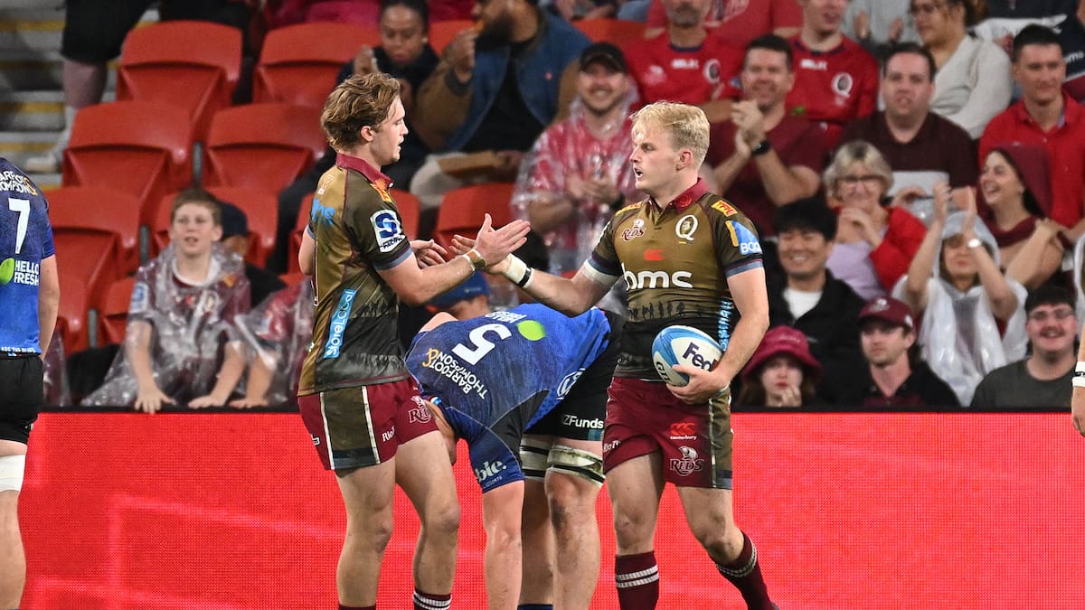 Blues slump to frustrating Reds defeat Blues slump to frustrating Reds defeat