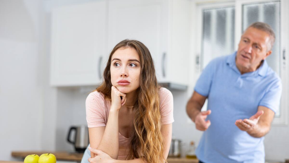 ‘Dad’s a narcissist’: How emotional abuse led to father-daughter rifts ‘Dad’s a narcissist’: How emotional abuse led to father-daughter rifts