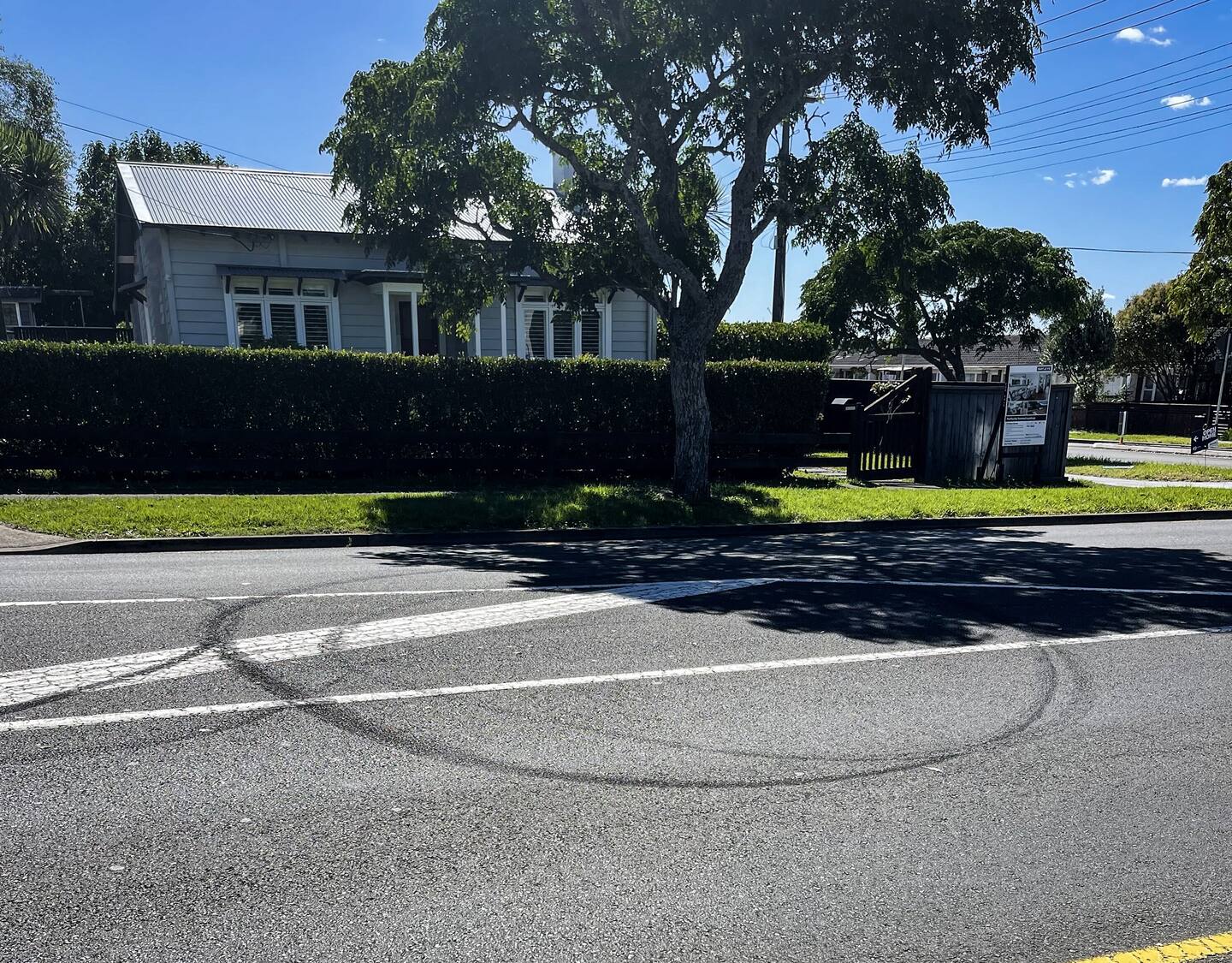 Hundreds of Head Hunters descend on West Auckland to mourn Sam ...
