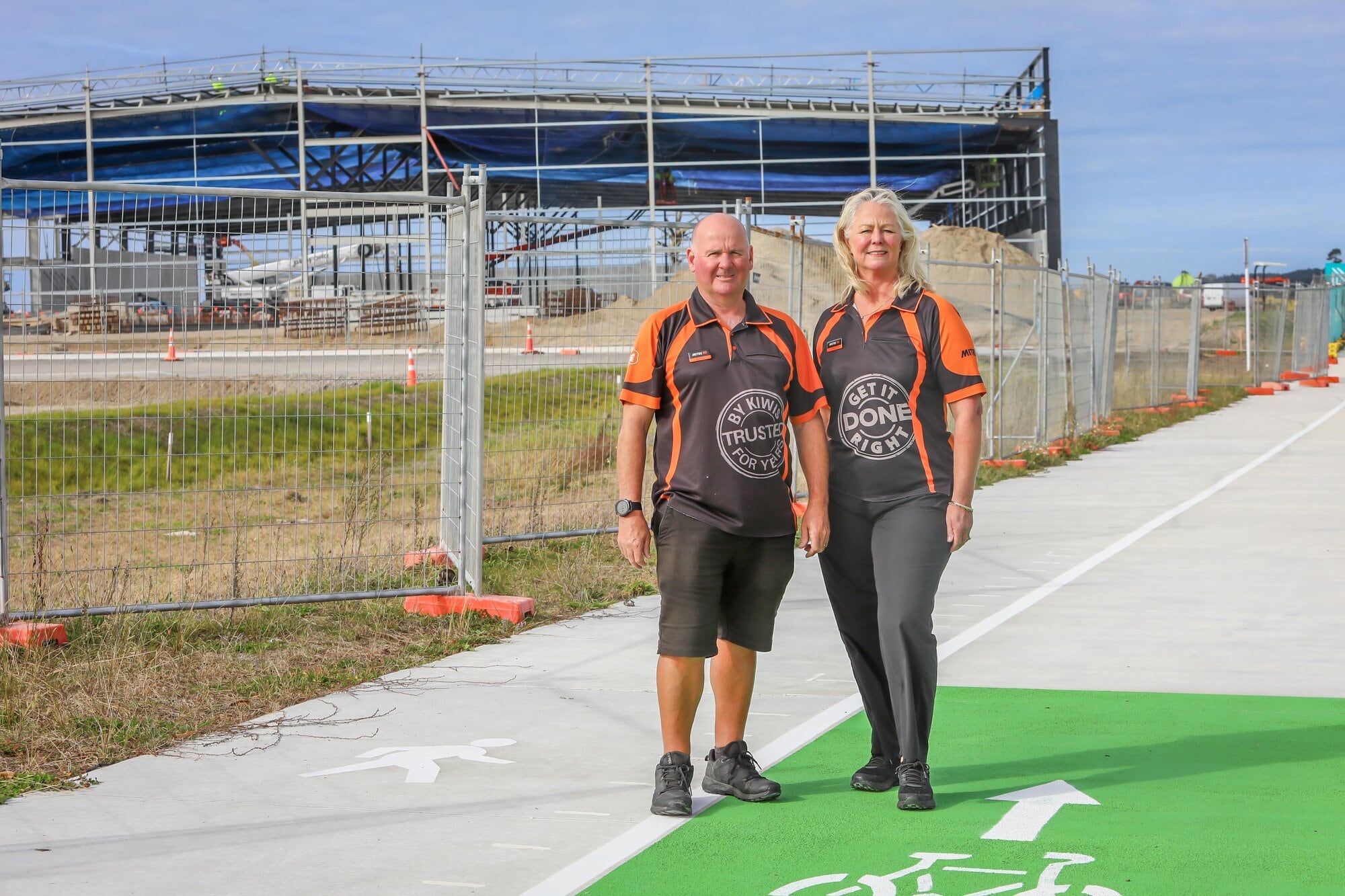 Brian and Loretta Johnstone are relocating their long-standing store at Gravatt Rd to a new Mitre 10 MEGA development at the Sands in Pāpāmoa East. Photo / Kelly O&rsquo;Hara