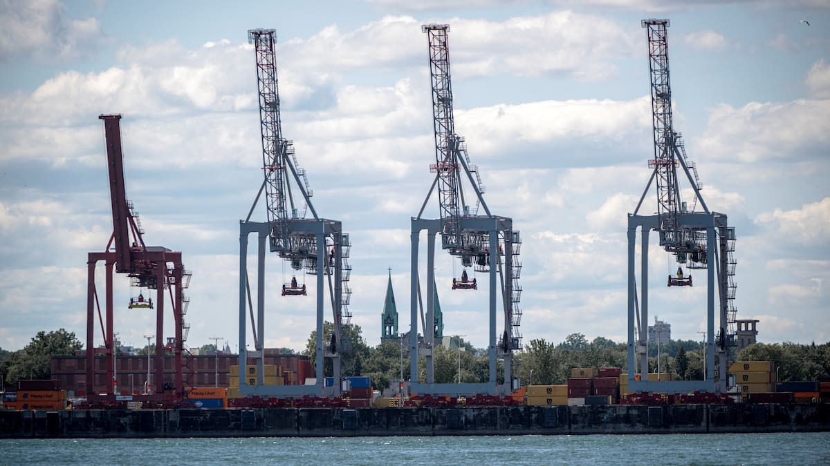 US markets slump as Trump tariffs raise stakes for global trade US markets slump as Trump tariffs raise stakes for global trade