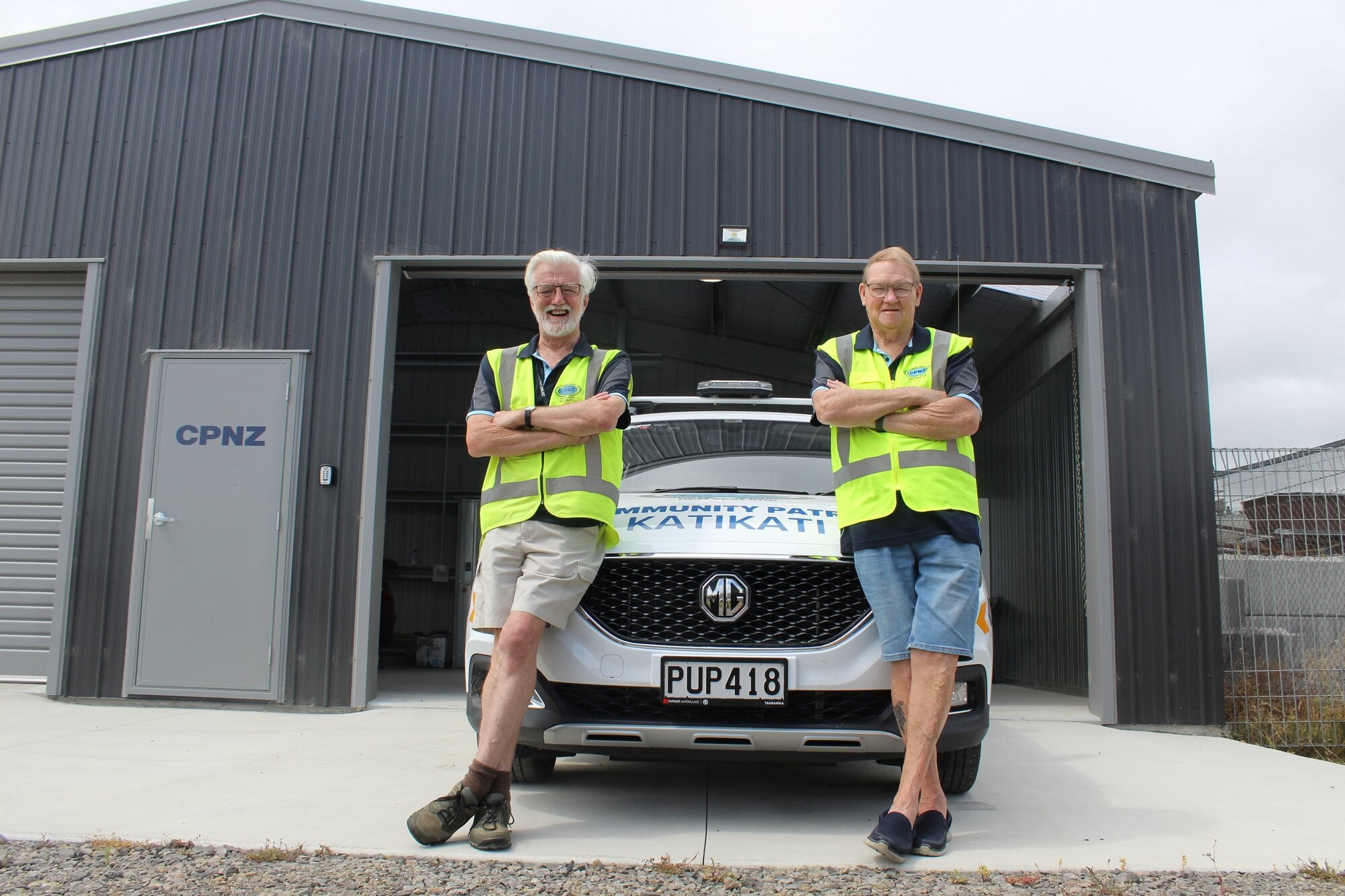  Euan Neil and Ross Sutherland from Katikati Community Patrol. Photo / Rebecca Mauger