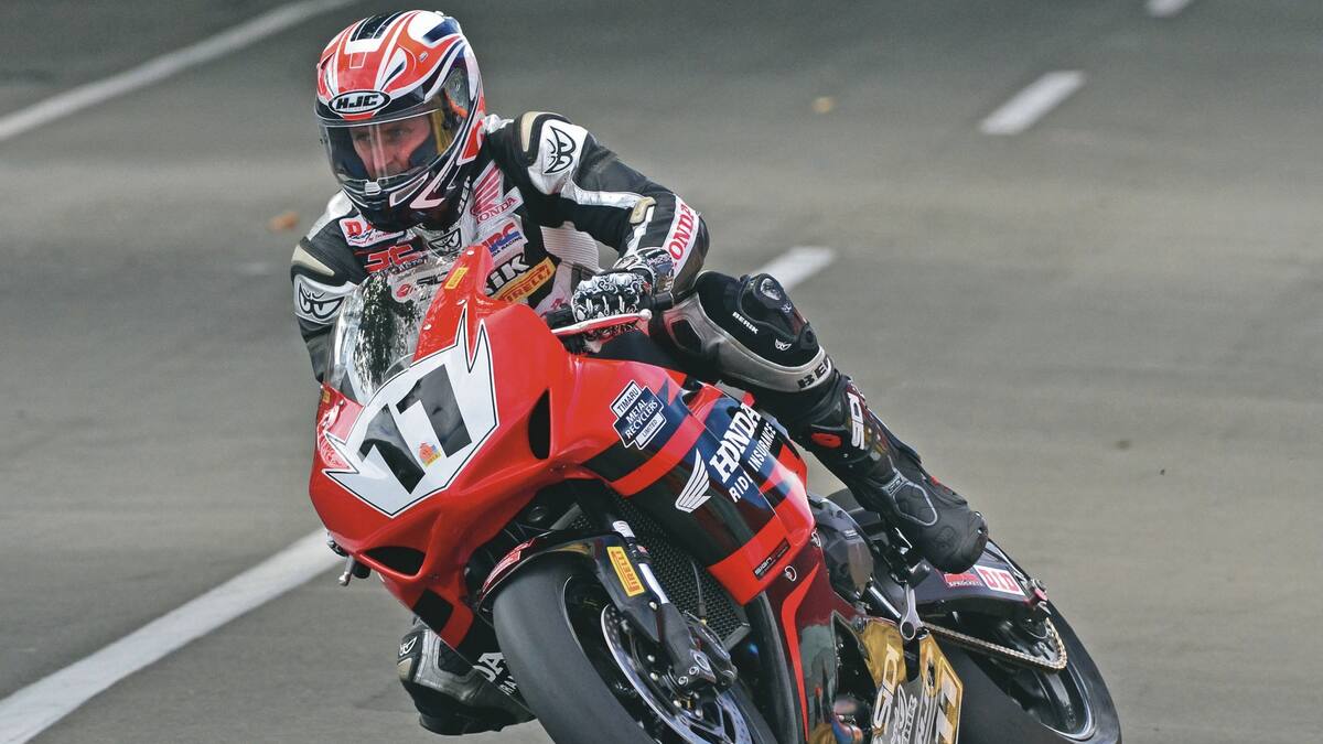 Motorcycling: Tony Rees streets ahead after epic win - NZ Herald