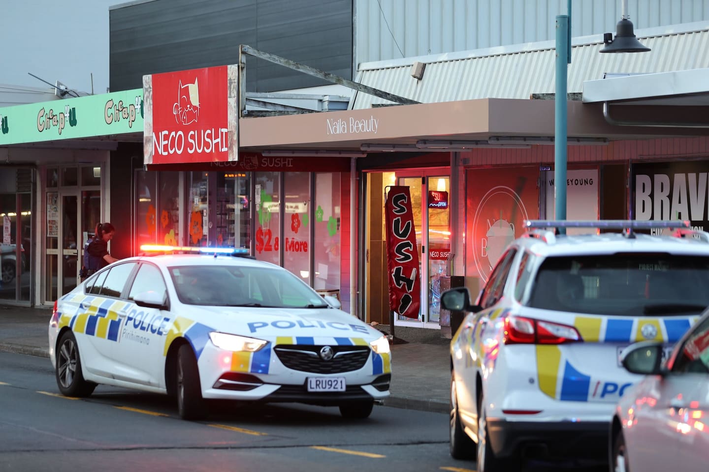 Emergency services respond to a potential stabbing on Clyde Rd. Photo / Hayden Woodward