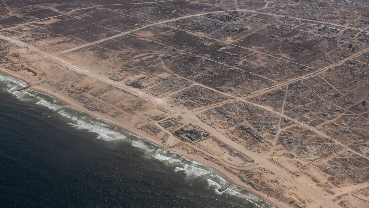 One Gaza post-war plan would establish US control and pay Palestinians to leave